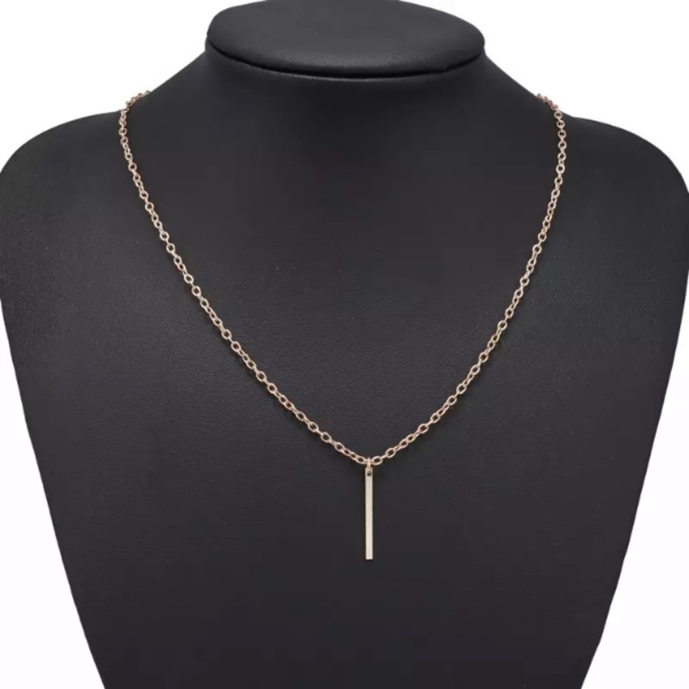 NEW!💙💎💛GOLDEN💛SHORT💛BAR💛NECKLACE!💛💎💙CUTE! - Picture 3 of 8